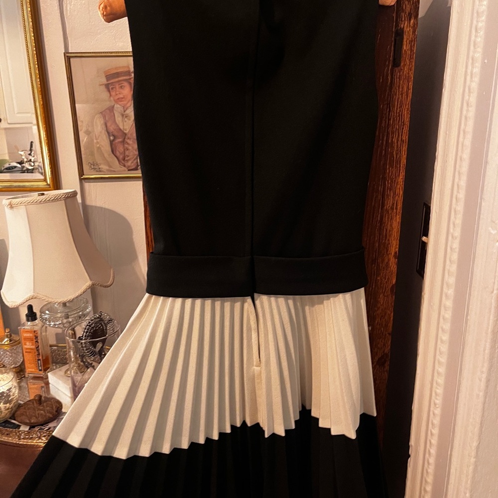 Mint 1960s Mary Dobbs Mod Color-Block B/W Dress W… - image 7